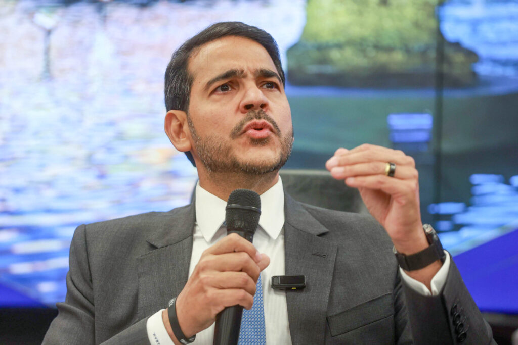 jorge-messias-enaltece-fachin-por-pedir-a-quebra-de-sigilo-do-caso-master