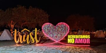trust-cabanas:-requinte-e-inovacao-a-beira-do-lago-paranoa