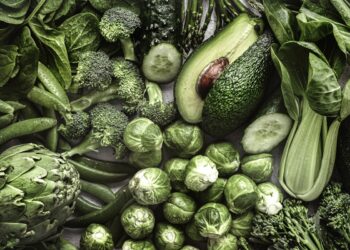 vitamina-k-encontrada-em-vegetais-verdes-e-ligada-a-pulmoes-mais-saudaveis