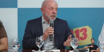 a-tres-semanas-do-1o-turno,-lula-cobra-engajamento-de-apoiadores-nas-redes