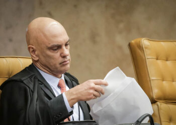 “dialogos-fantasiosos”,-diz-moraes-ao-negar-troca-de-mensagens-com-vorcaro