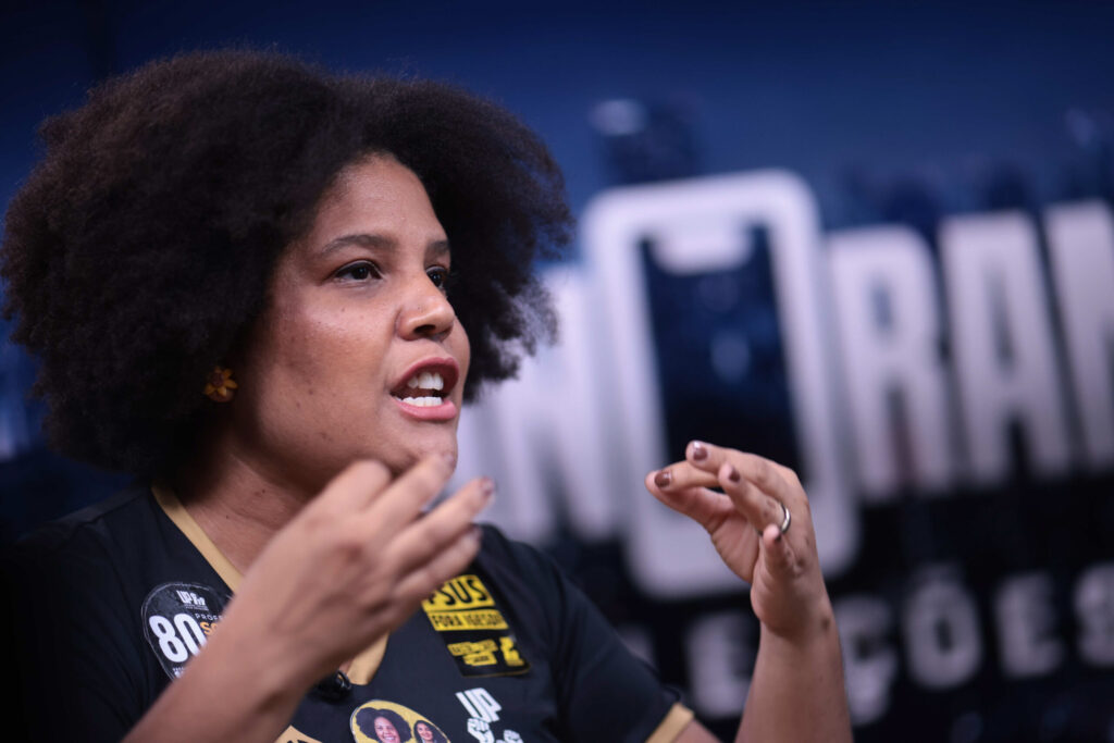 samara-martins-defende-soberania-no-debate-metropoles/inteligencia-ltda