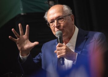 alckmin-defende-mandato-temporario-e-codigo-de-etica-para-ministros-do-stf