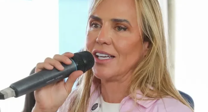 celina-leao-reforca-acoes-para-regularizar-condominios-do-jardim-botanico