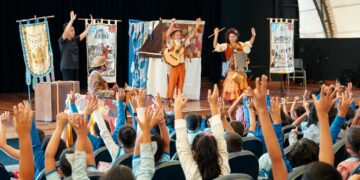 5o-teatro-e-popular-promove-espetaculos-e-exposicao-no-complexo-cultural-de-samambaia