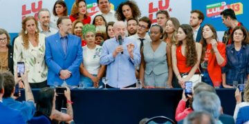 lula-admite-erros-e-diz-que-fez-a-“campanha-menos-organizada-desde-1989”