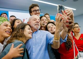 lula-adota-mudancas-para-o-2o-turno-na-tentativa-de-reverter-desvantagem