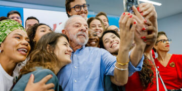 lula-adota-mudancas-para-o-2o-turno-na-tentativa-de-reverter-desvantagem
