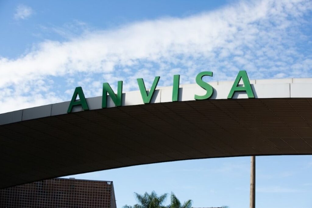 anvisa-aprova-novo-remedio-contra-cancer-de-pulmao-em-estagio-avancado
