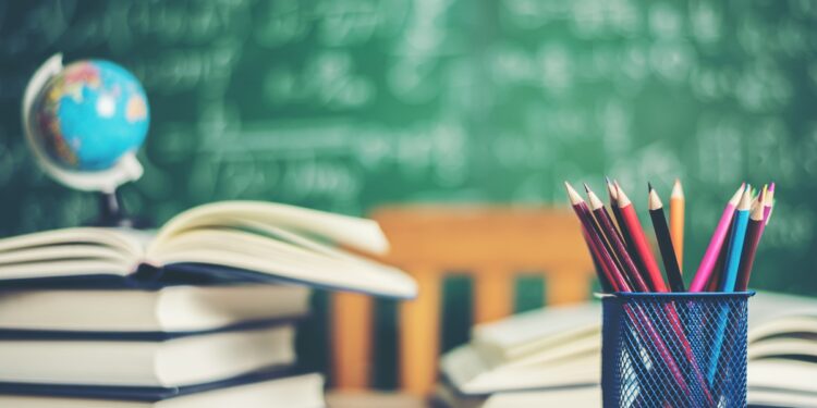 mais-um-ano-de-escola-pode-reduzir-risco-de-alzheimer-e-demencia-no-futuro