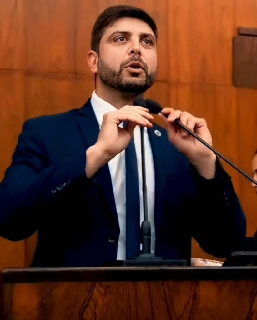 a-mascara-da-tolerancia:-a-contradicao-da-esquerda-frente-a-crise-democratica-no-brasil